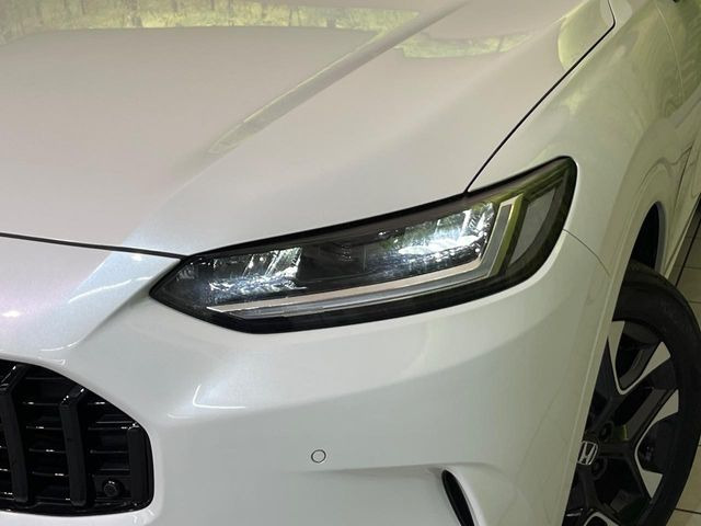 �yLED�w�b�h���C�g�z���V����ԑ��s�����ǍD�Ȏ��E���m�ۂ����S���ĉ^�]�ł��鍂�P�xLED�w�b�h���C�g�𑕔�!�_�����x�������A����d�͂��}�����Ă��܂��B