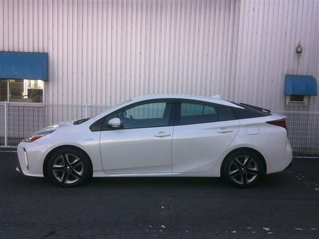 プリウス1.8 A ツーリングセレクション