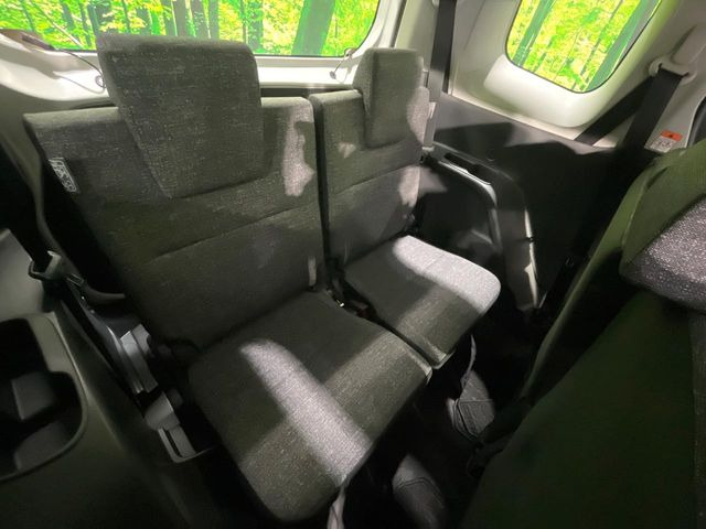 3��ڃV�[�g�͂�������ԗǍD����l�ł��������ƍ����Ē����܂��̂ŁA��l���ł̂��o���������N���N�ł��􂲉Ƒ��ŁA�C�̒m�ꂽ���ԂŁA�h���C�u�ɍs���̂��y���݂ł��ˁ�