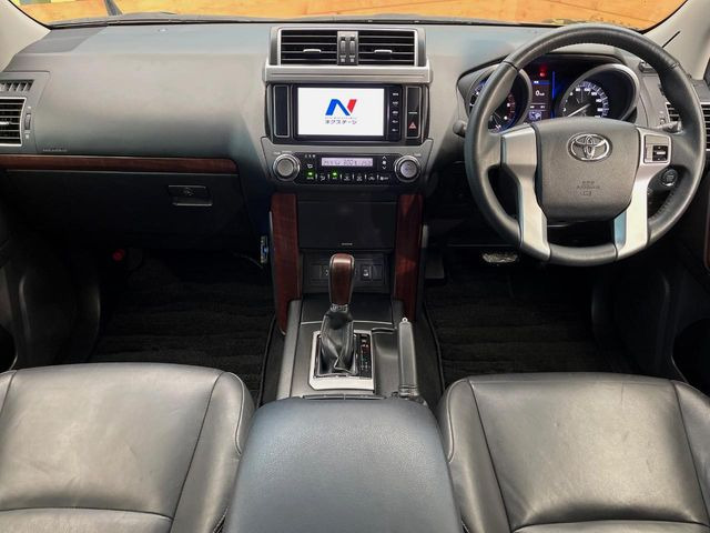 グループ総在庫数約30,000台!!全国の系列店からメーカー・車種問わずご紹介出来るので、あなたにピッタリのお車が見つかるはずです♪まずはお問い合わせ下さい☆