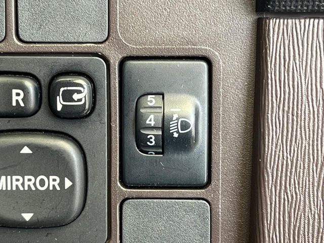 �y�d���i�[�~���[�z�~���[�������ŊJ�\�ł�