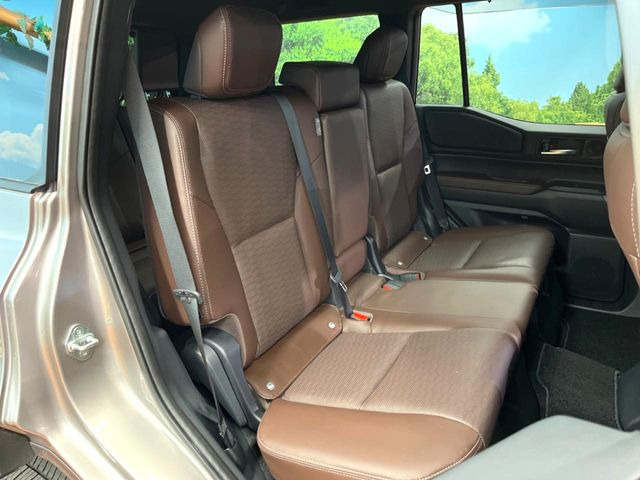 �L�X�Ƃ���2��ڃV�[�g�͋��Z���������A���S�n�����K!�F�B��Ƒ��Ƃ̂��o�����ɂ҂�����ł��B�x�r�[�V�[�g��`���C���h�V�[�g�g�p�������K�ɂ��߂�������������\���ȋ�Ԃ��m�ۂ��Ă��܂��B