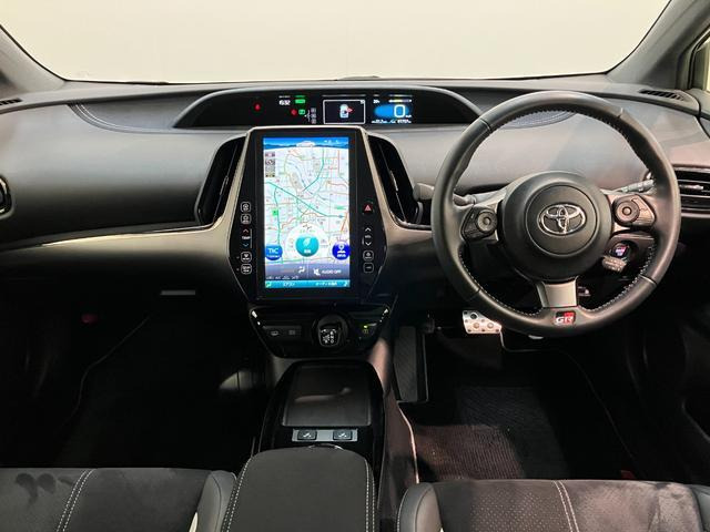 プリウスPHV1.8 S