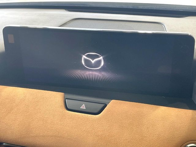 �y12.3�C���`�}�c�_�R�l�N�g�z�ԓ��̕��͋C�Ƀ}�b�`������^�f�B�X�v���C�B�X�}�z�ڑ��ł̃i�r�g�p��Bluetooth�Đ����A�l�X�ȋ@�\���y���߂܂��B�����I�ȃ_�C�������삪�\�ŁA�g��������ǍD�ł��B