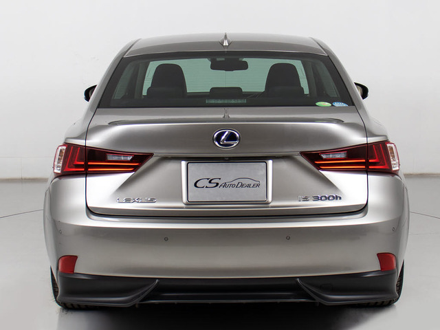 �N���A�����X�\�i�[���t���Ă��܂�!�t�����g&���A�ɃZ���T�[������A��Q���ɋ߂Â��ƌx��������h���C�o�[�ւ��m�点!�������֗��Ȑl�C�����ł�!!