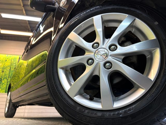 �y����14�C���`�A���~�z�C�[���z�O�ςɃ}�b�`���������A���~�z�C�[���𑕒����Ă���܂��B�e��ЊO�A���~�z�C�[����A�X�^�b�h���X�^�C�����戵�����Ă���܂��B���񂲑��k����������