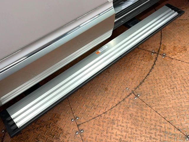 �y�d���T�C�h�X�e�b�v�z�ԍ��̍������Ԃł��A���ꂪ����Ώ��������q�l�̏��~����y�X��X���C�h�h�A�ƘA�����č쓮����ׁA�ς킵������͕s�v�ł�!