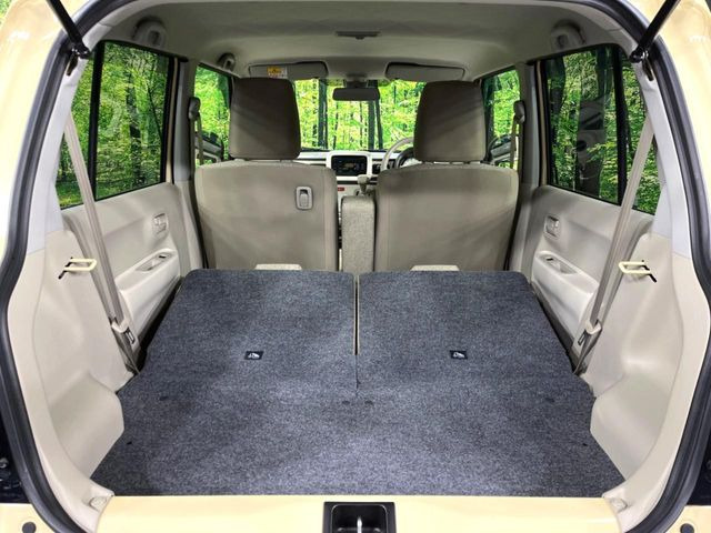 ���i�̂���������ʋ΁A���}���ɏ\���ȉ׎��X�y�[�X���m�ۂ��Ă���܂��B�Z�J���h�V�[�g��|���ƁA�傫�ȉו��̐ύڂ��\�ł���