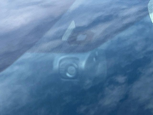 【ドライブレコーダー】ドライブレコーダー装備!走行中はもちろん、あおり運転や事故に遭遇した際、映像で記録し、万一のリスクに備えます。※記録用SDカードはお客様ご自身でご準備いただく必要があります。