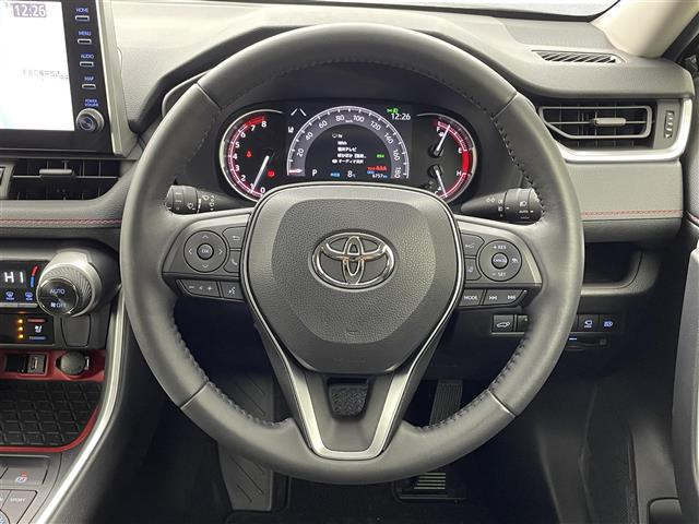 RAV42.0 アドベンチャー オフロードパッケージ 4WD