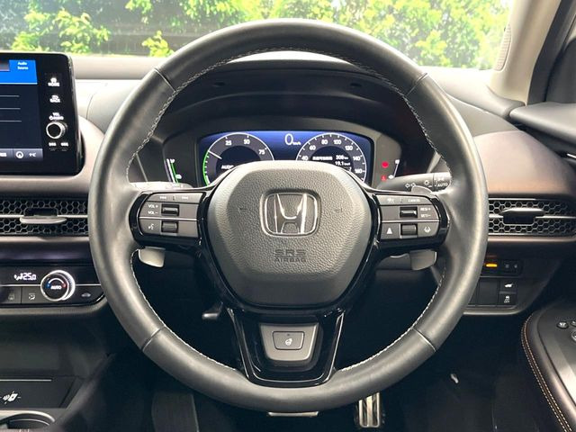 �y�����v�����X�e�A�����O�z�㎿�Ȋv���g�p���邱�ƂŁA��ɂ����������݂ƂĂ��^�]���₷���n���h���ł���