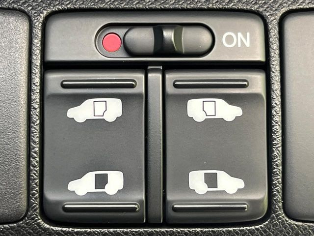 �y�����p���[�X���C�h�h�A�z�X�}�[�g�L�[��^�]�Ȃ̃X�C�b�`�Ō�ȗ����X���C�h�h�A�̊J���\���d��������͂����ăh�A���J����K�v�������A�����Ȃ��q�l�ł��ȒP�ɊJ���߂ł����K�ł���