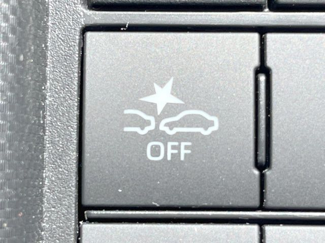 �y�v���N���b�V���Z�[�t�e�B�z�O���̎ԗ��������m���A�Փ˂������Ȏ��͌x��Œ��ӂ𑣂��A�u���[�L�𓥂ޗ͂��T�|�[�g�B�u���[�L�𓥂߂Ȃ������ꍇ�͏Փ˔�Q�y���u���[�L���쓮�A�Փˉ�����T�|�[�g���܂��B