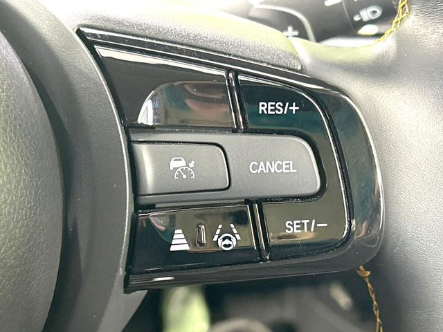 �y�A�_�v�e�B�u�N���[�Y�R���g���[���z�������H�ł̒��������s���y��!!�����ő��x��ۂN���[�Y�R���g���[�����A�Փˌy���V�X�e���ƘA�g���A�O���̎ԗ������m���ĎԊԂ�ۂ悤�ɑ��x���߂��Ă���܂�!!