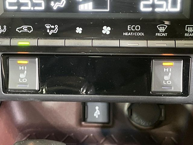 【シートヒーター】寒い日に重宝するシートヒーター!エアコンより早く温まってくれるので寒がりの人も安心ですね♪エアコンの温風は乾燥するから苦手、という方にもをおすすめです。