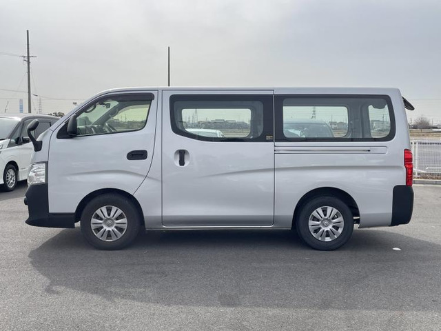 NV350キャラバン2.0 DX ロング