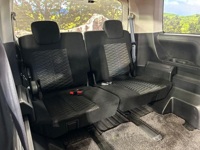 3��ڃV�[�g�͂�������ԗǍD����l�ł��������ƍ����Ē����܂��̂ŁA��l���ł̂��o���������N���N�ł��􂲉Ƒ��ŁA�C�̒m�ꂽ���ԂŁA�h���C�u�ɍs���̂��y���݂ł��ˁ�