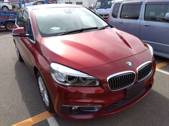 2シリーズアクティブツアラー218i