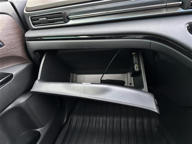 オデッセイ2.0 e:HEV アブソルート EX