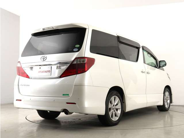 ���X�ł́A���I���ꂽ�ԗ��̂ݓW�����Ă���܂��B�A���t�@�[�h�E���F���t�@�C�A�ɓ����������X�Ȃ�ł̖͂L�x�ȍ݌ɂ̒�����A���C�ɓ���̈������T����������!