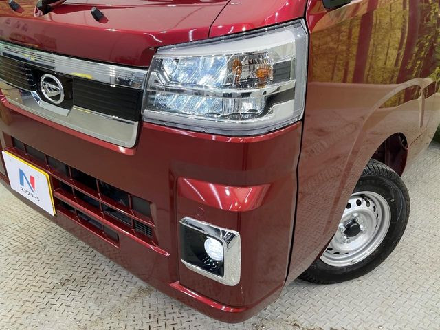 �yLED�w�b�h���C�g�z���V����ԑ��s�����ǍD�Ȏ��E���m�ۂ����S���ĉ^�]�ł��鍂�P�xLED�w�b�h���C�g�𑕔�!�_�����x�������A����d�͂��}�����Ă��܂��B