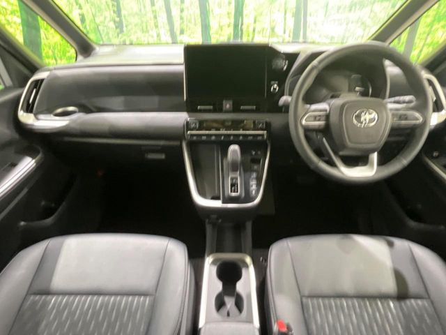 ノア1.8 ハイブリッド S-Z