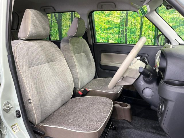 �^�]�ȃV�[�g���͎g�p�������Ȃ��A�ǍD�ȏ�ԂƂȂ��Ă��܂��B���J�Ɏg���Ă������Ƃ��悭�킩��܂��ˁB�㕔���Ȃ��C�ɂȂ�悤�ȃL�Y�E�����ւ��蓙�A�傫�ȃ_���[�W�͂Ȃ��A�ǍD�ȏ�Ԃł��B