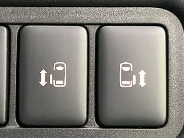 �y�����p���[�X���C�h�h�A�z�X�}�[�g�L�[��^�]�Ȃ̃X�C�b�`�Ō�ȗ����X���C�h�h�A�̊J���\���d��������͂����ăh�A���J����K�v�������A�����Ȃ��q�l�ł��ȒP�ɊJ���߂ł����K�ł���