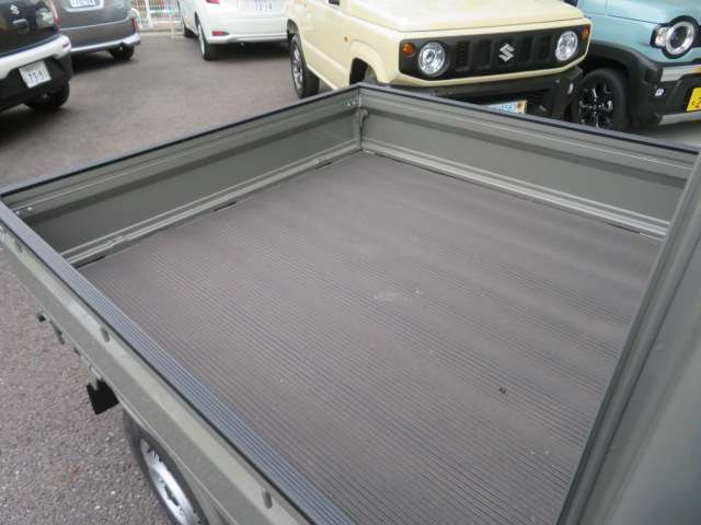 �����_�񂩂�[�Ԃ܂ŒS���c�Ƃ𒆐S�ɁA�e�X�^�b�t�S�����͂̏�A�v���ɐi�߂����Ă��������܂��B�_���Ԍɏؖ����̎葱�����ɁA�[�ԑO�Ԍ����͓_���������Ē����A�x�X�g�ȑԐ��Ŕ[�Ԃ̏����������Ē����܂���