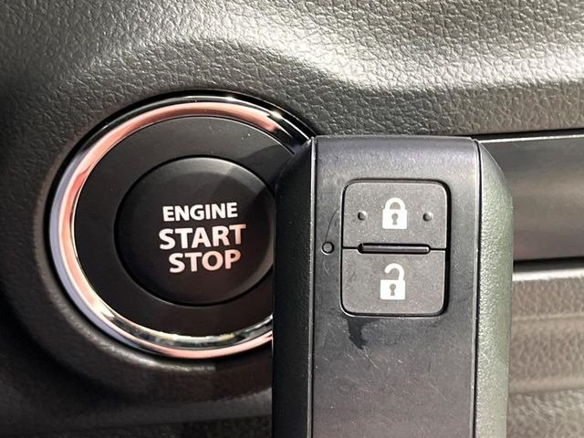 �y�L�[���X�X�^�[�g�V�X�e���z�J�o����|�P�b�g�ɓ��ꂽ�܂܂ł��h�A�̎{���E�������\�ȃX�}�[�g�L�[�𑕔��B�G���W���̃I���E�I�t�����J�M�����o���K�v����������Ƃ��Ă��֗��ł���