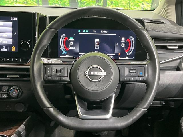 �y�����v�����X�e�A�����O�z�㎿�Ȋv���g�p���邱�ƂŁA��ɂ����������݂ƂĂ��^�]���₷���n���h���ł���