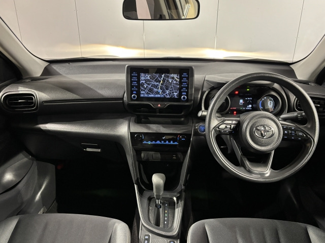 ヤリスクロス1.5 ハイブリッド X