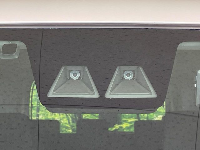 �y�v���N���b�V���Z�[�t�e�B�z�O���̎ԗ��������m���A�Փ˂������Ȏ��͌x��Œ��ӂ𑣂��A�u���[�L�𓥂ޗ͂��T�|�[�g�B�u���[�L�𓥂߂Ȃ������ꍇ�͏Փ˔�Q�y���u���[�L���쓮�A�Փˉ�����T�|�[�g���܂��B