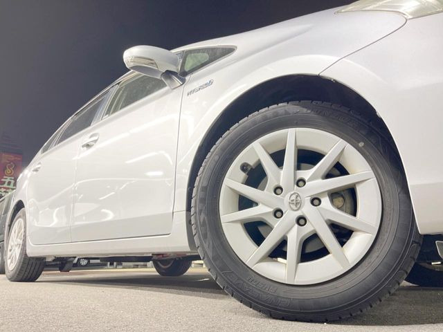 �y����16�C���`�A���~�z�C�[���z�O�ςɃ}�b�`���������A���~�z�C�[���𑕒����Ă���܂��B�e��ЊO�A���~�z�C�[����A�X�^�b�h���X�^�C�����戵�����Ă���܂��B���񂲑��k����������