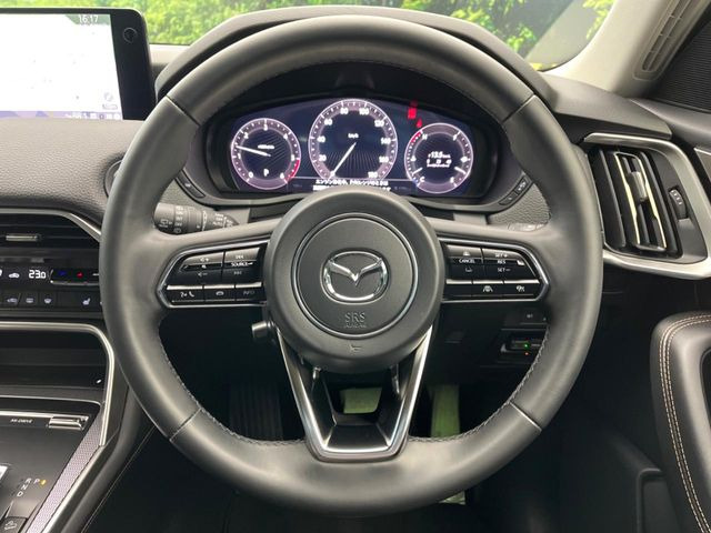 �y�����v�����X�e�A�����O�z�㎿�Ȋv���g�p���邱�ƂŁA��ɂ����������݂ƂĂ��^�]���₷���n���h���ł���