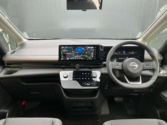 セレナ1.4 e-POWER ハイウェイスターV