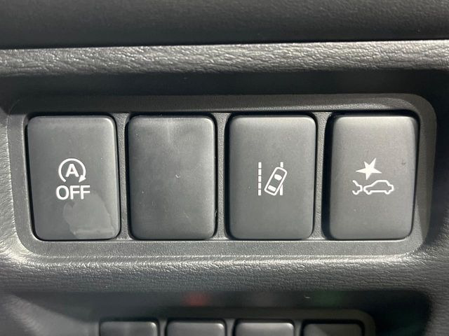 �y�O�He-Assist�z���s���ɑO���̎ԗ�����F�����A�Փ˂������Ȏ��͌x��ƃu���[�L�ŏՓˉ���Ɣ�Q�y�����A�V�X�g�B�����S�Ƀh���C�u�����y���݂��������܂��B