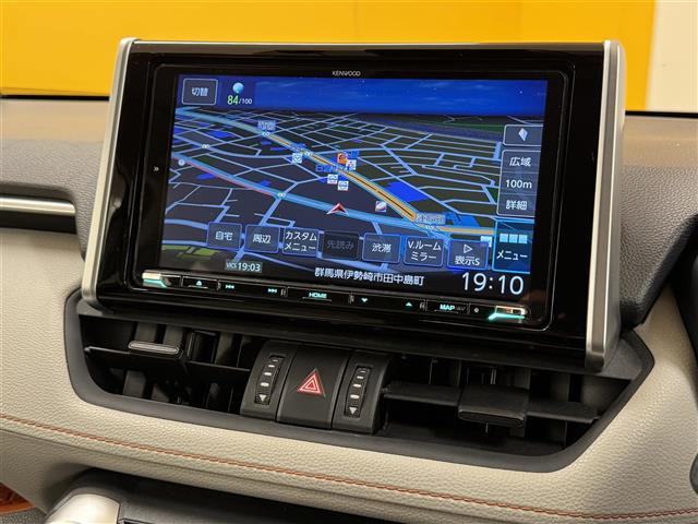 RAV42.0 アドベンチャー 4WD