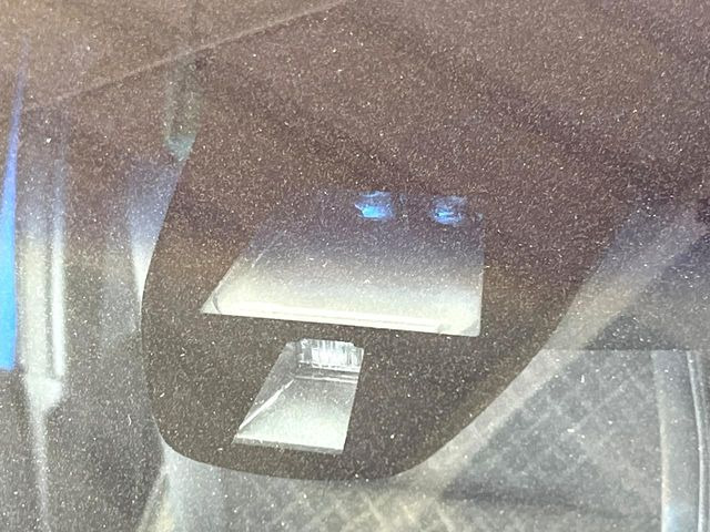 �y�V�e�B�u���[�L�A�N�e�B�u�V�X�e���z�ᑬ���s���ɑO���̎ԗ�����F�����A�Փ˂������Ȏ��͌x��ƃu���[�L�ŏՓˉ���Ɣ�Q�y�����A�V�X�g�B�����S�Ƀh���C�u�����y���݂��������܂��B