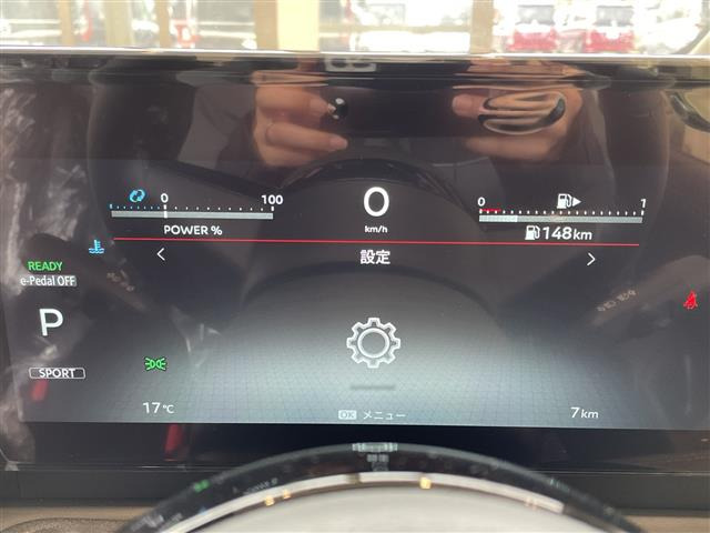 セレナ1.4 e-POWER ハイウェイスターV