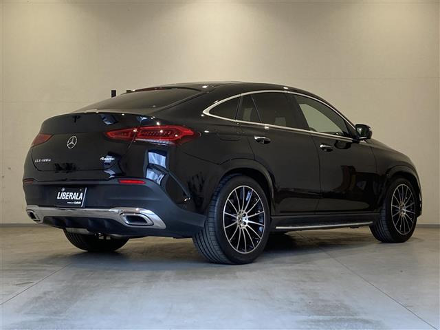 GLEクーペ400d 4マチック スポーツ 4WD