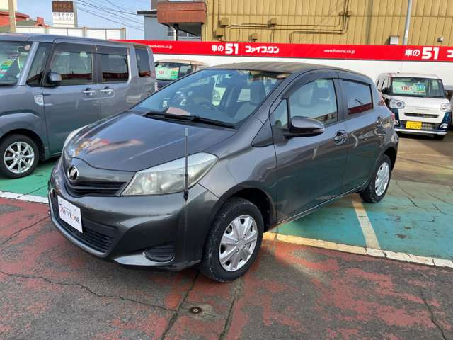 ヴィッツ1.3 F 4WD