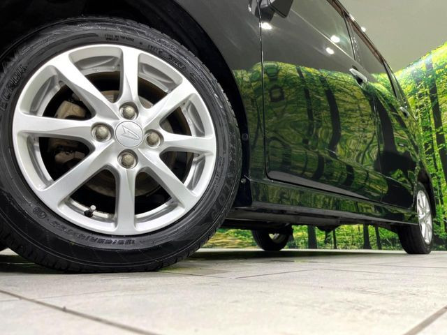 �y����14�C���`�A���~�z�C�[���z�O�ςɃ}�b�`���������A���~�z�C�[���𑕒����Ă���܂��B�e��ЊO�A���~�z�C�[����A�X�^�b�h���X�^�C�����戵�����Ă���܂��B���񂲑��k����������