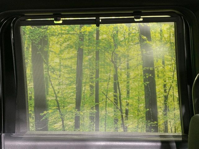 �y���[���V�F�[�h�z��������ԊO����̌���ῂ����Ƃ��ɃT�b�ƈ����o���Ďg����A���[���i�[�^�C�v�̃T���V�F�[�h�𑕔��B��Ȃɏ�������q�l���E�g�E�g�����������ȂǁA���Ђ����p����������