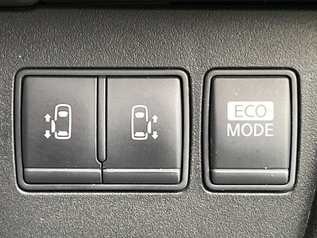 �y�����p���[�X���C�h�h�A�z�X�}�[�g�L�[��^�]�Ȃ̃X�C�b�`�Ō�ȗ����X���C�h�h�A�̊J���\���d��������͂����ăh�A���J����K�v�������A�����Ȃ��q�l�ł��ȒP�ɊJ���߂ł����K�ł���