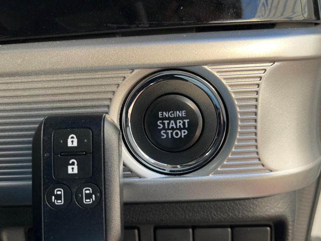 �y�A�h�o���X�g�L�[�z�J�o����|�P�b�g�ɓ��ꂽ�܂܂ł��h�A�̎{���E�������\�ȃX�}�[�g�L�[�𑕔��B�G���W���̃I���E�I�t�����J�M�����o���K�v����������Ƃ��Ă��֗��ł���