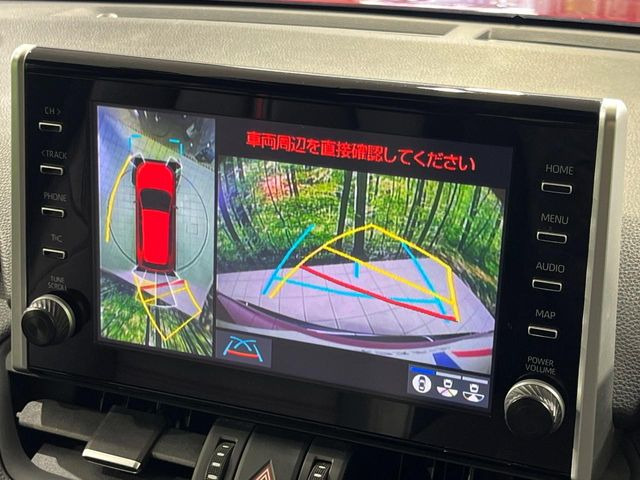 �y�p�m���~�b�N�r���[���j�^�[�z��p�̃J�����ɂ��A�ォ�猩���낵���悤�Ȏ��_��360�x�N���}�̎��͂��m�F���邱�Ƃ��ł��܂������p�������m�F���₷���A�����ꏊ�ł̐؂�Ԃ��⒓�Ԃ��X���[�Y�ɍs���܂��B