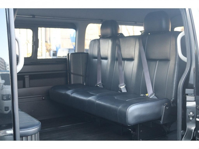 ハイエース2.7 GL ロング ミドルルーフ 4WD