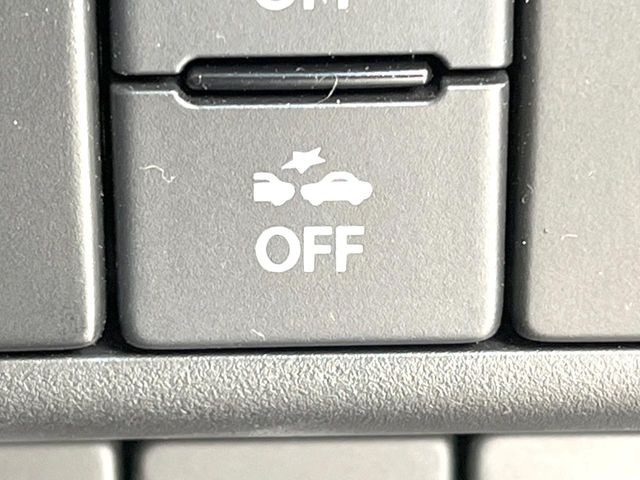 �y�X�Y�L �Z�[�t�e�B�T�|�[�g�z���s���ɑO���̎ԗ�����F�����A�Փ˂������Ȏ��͌x��ƃu���[�L�ŏՓˉ���Ɣ�Q�y�����A�V�X�g�B�����S�Ƀh���C�u�����y���݂��������܂��B