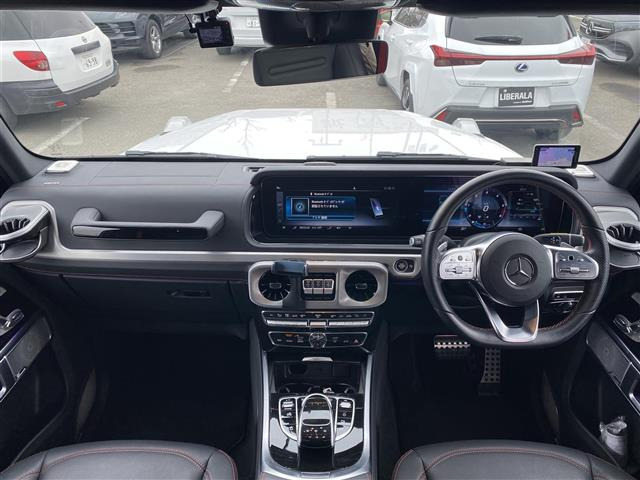 GクラスG400d AMG ライン 4WD